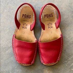 Pons Red Leather sandal